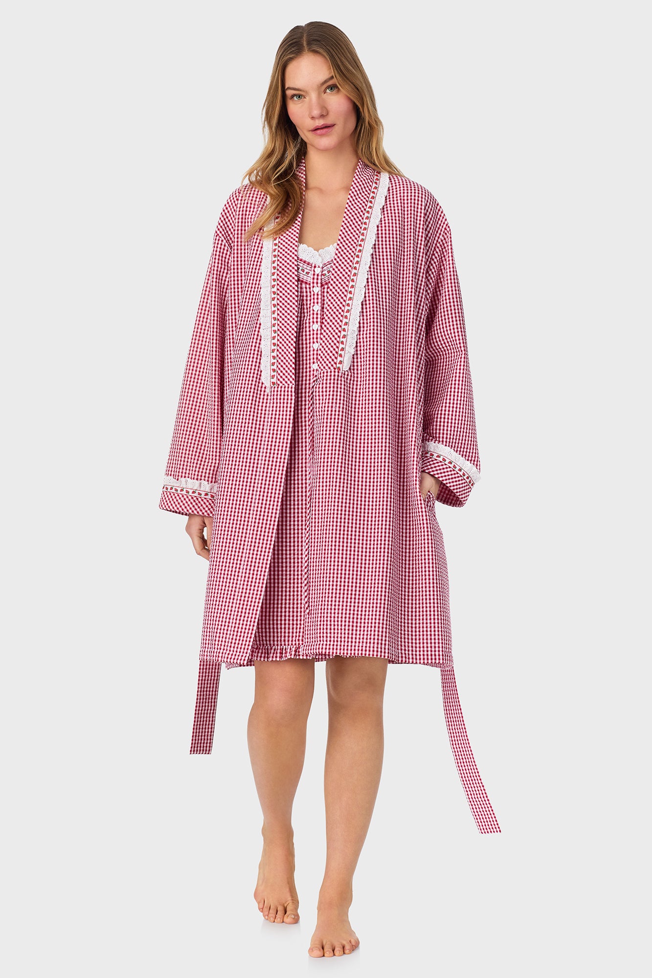 A lady wearing Picnic Plaid Seersucker Yarndye Check Short Wrap Robe