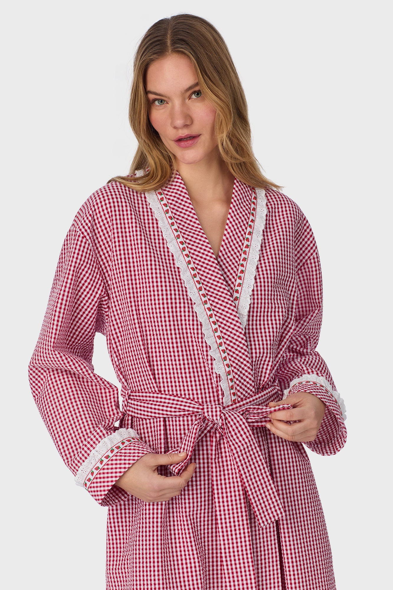 A lady wearing Picnic Plaid Seersucker Yarndye Check Short Wrap Robe